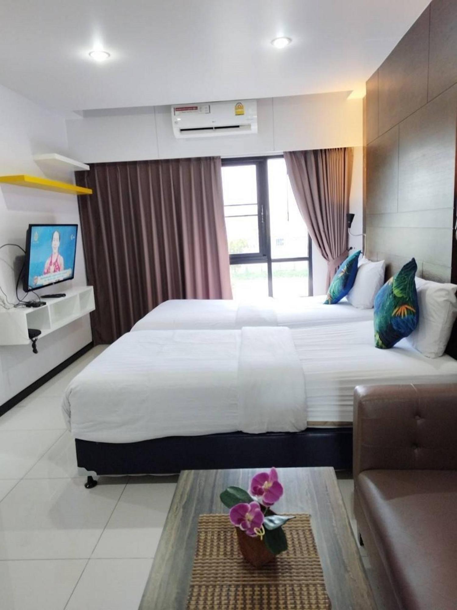 Baan Bangkok 97 Hotel Pathum Thani Room photo