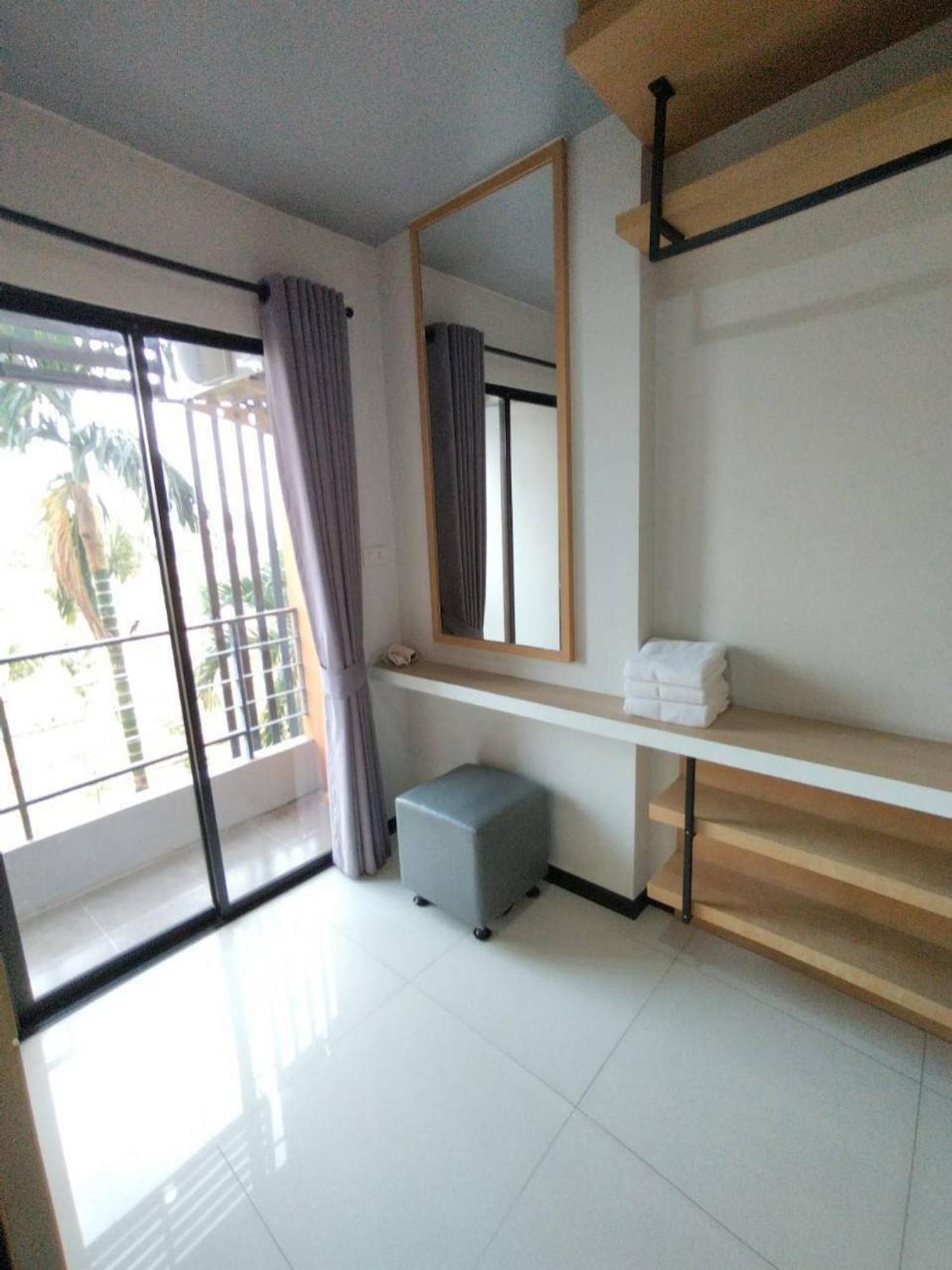 Baan Bangkok 97 Hotel Pathum Thani Room photo