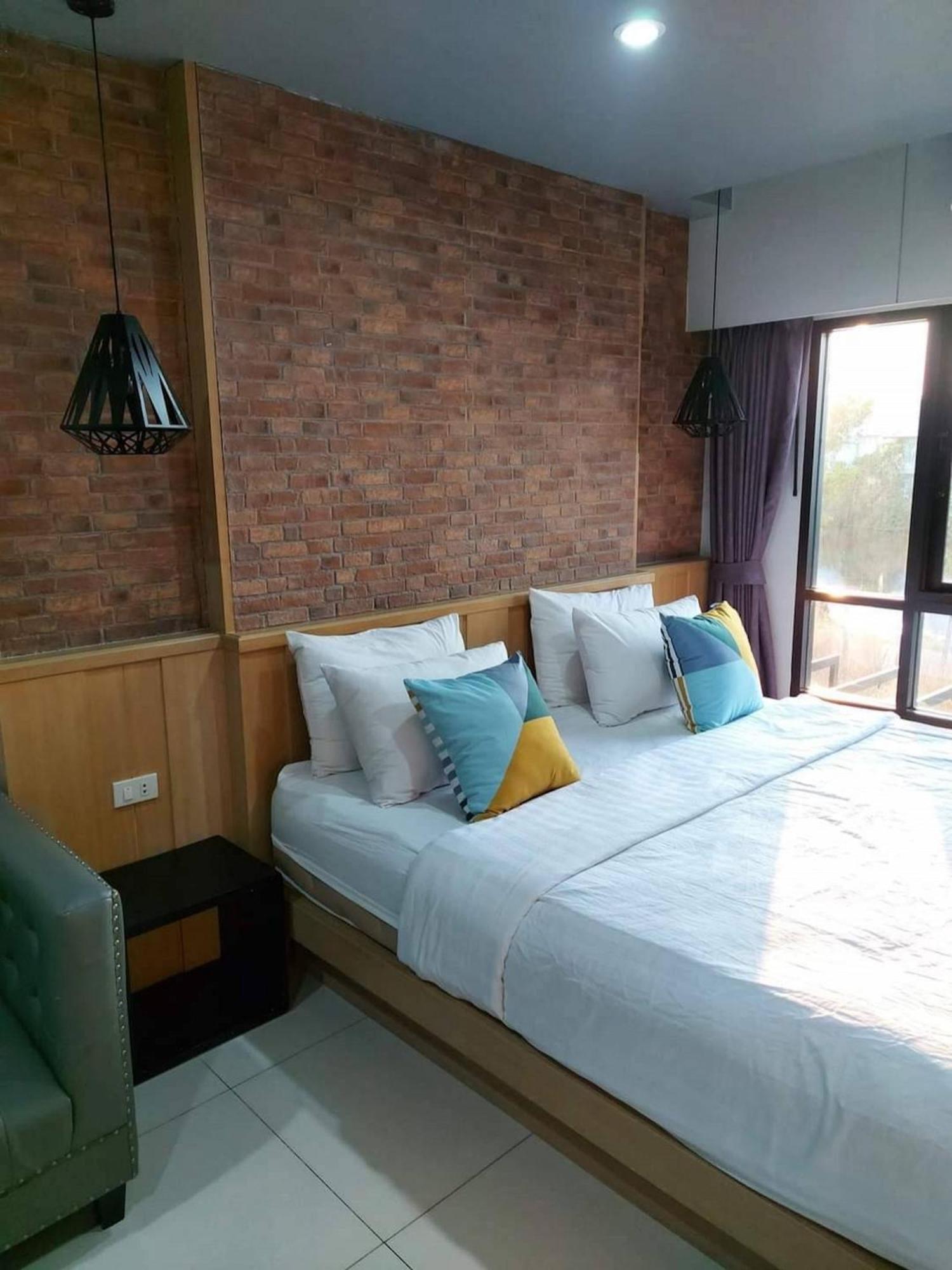 Baan Bangkok 97 Hotel Pathum Thani Room photo