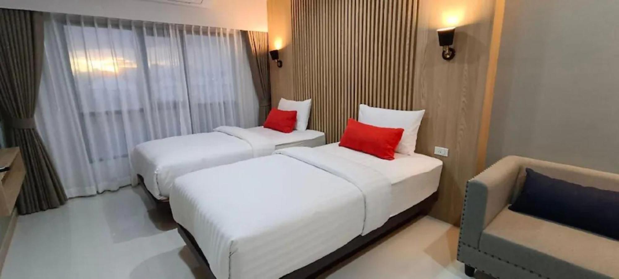 Baan Bangkok 97 Hotel Pathum Thani Exterior photo