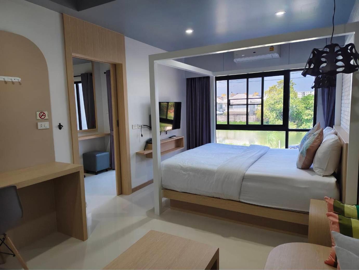 Baan Bangkok 97 Hotel Pathum Thani Room photo